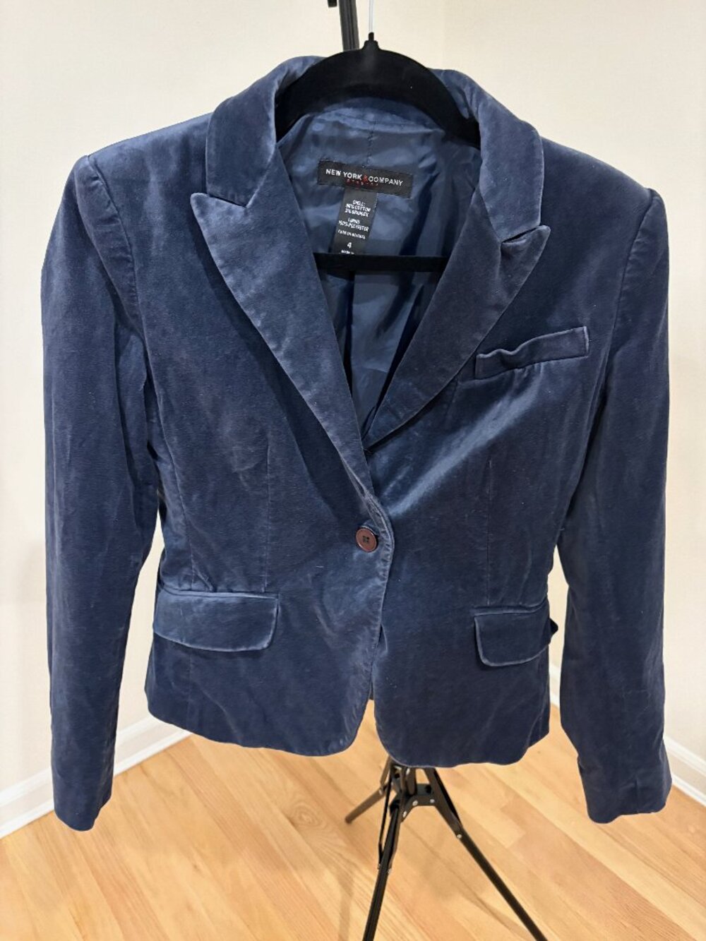 💙 New York & Co. Blue Velvet Tailored Blazer - Size 4
